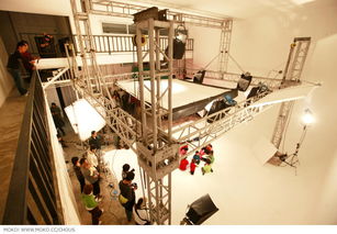 探秘《法制進行時》 電視法治節(jié)目的制作紀(jì)實